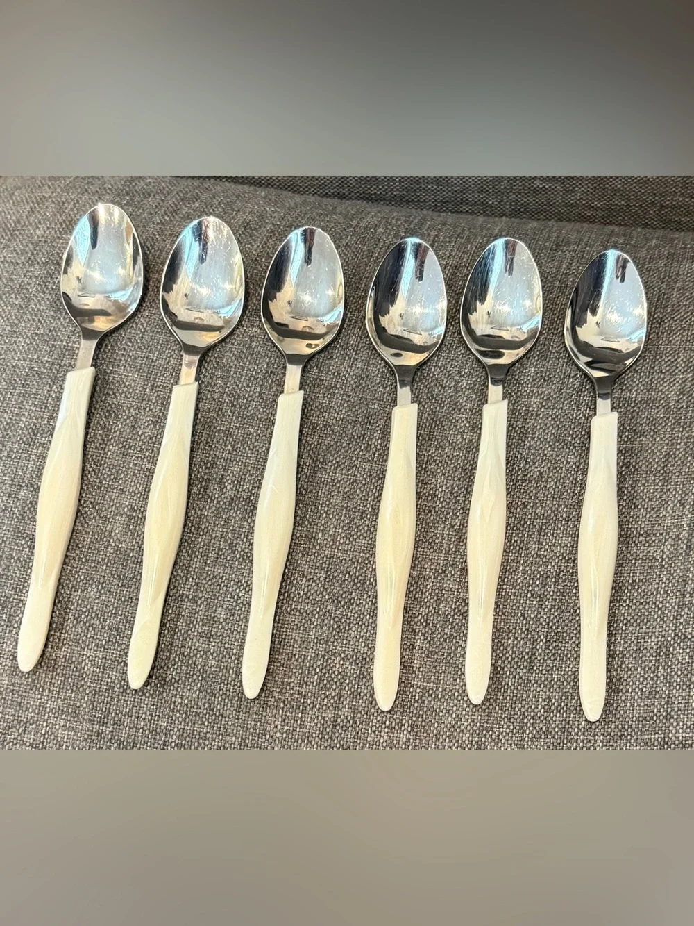 Cutco White Pearl Handle 7.25” Dinner Teaspoons Set of 6 Discontinued Flatware